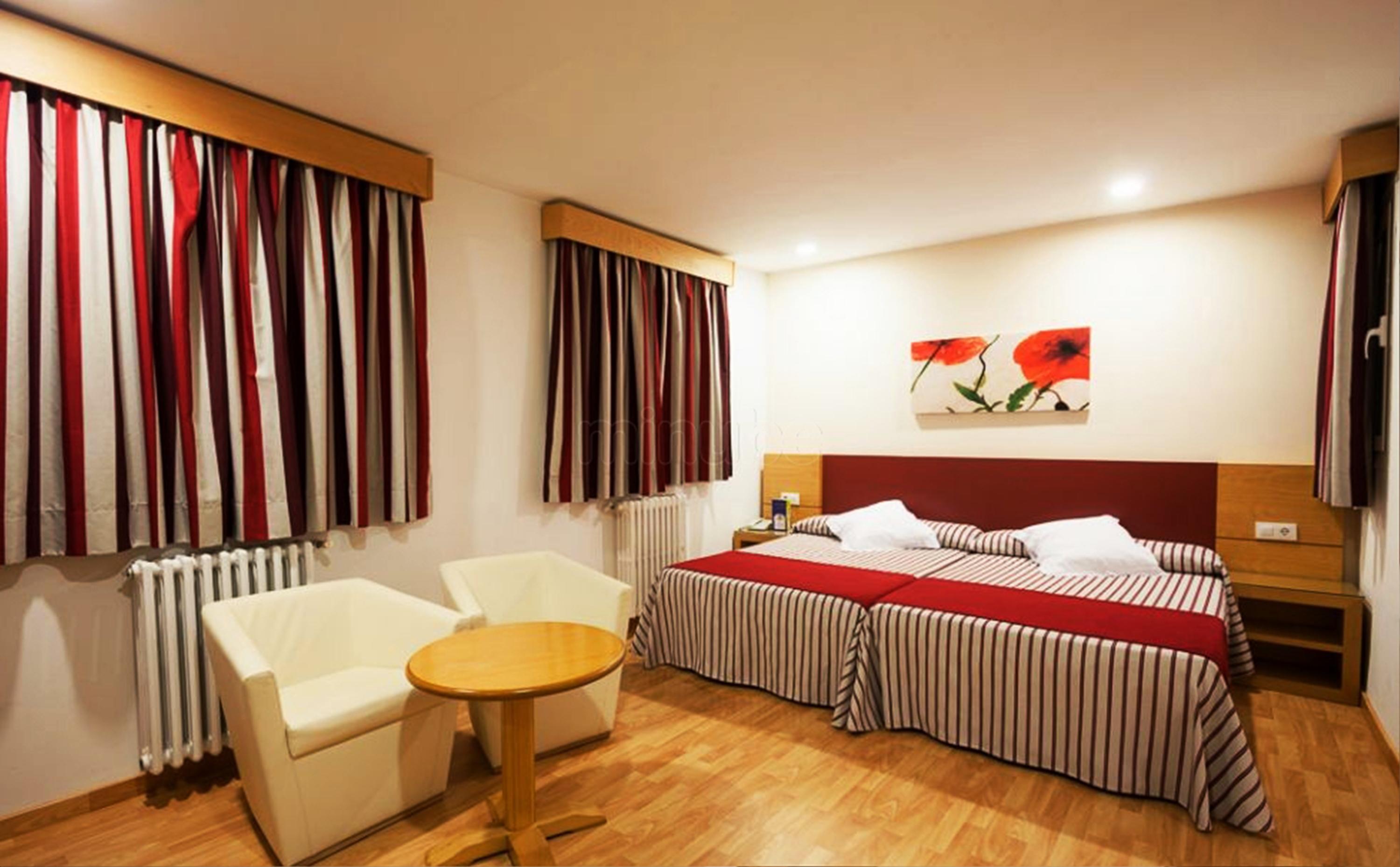 Hotel Amic Colon Palma de Mallorca Room photo